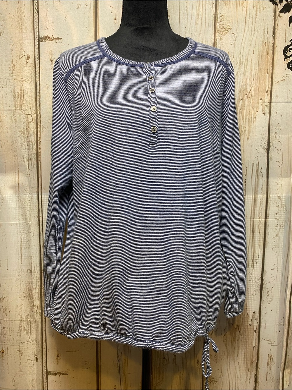 L.L. Bean Blue & White Striped Henley Long Sleeve Top Sz-XL